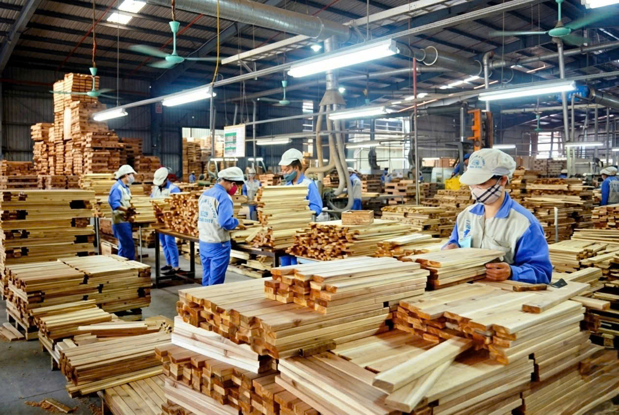 Sản xuất nội thất
